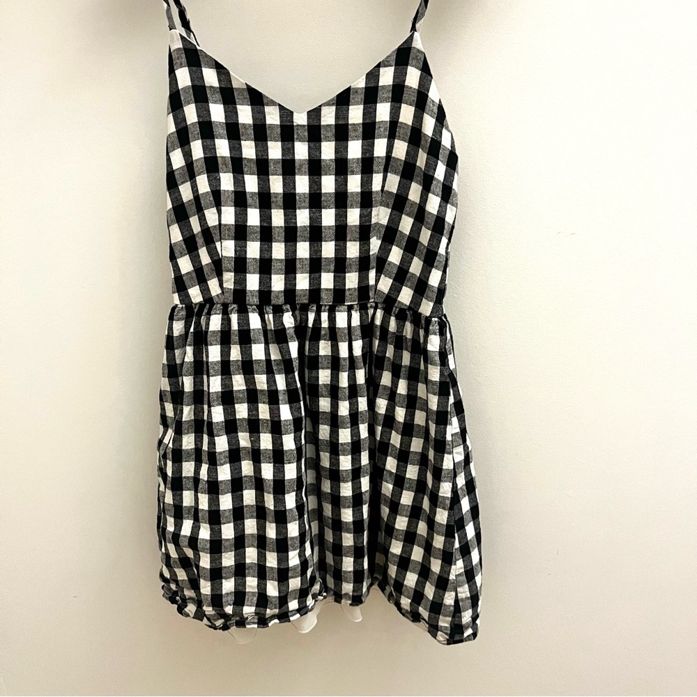 Everly Black and White Cottagecore Gingham Plaid Mini Dress M